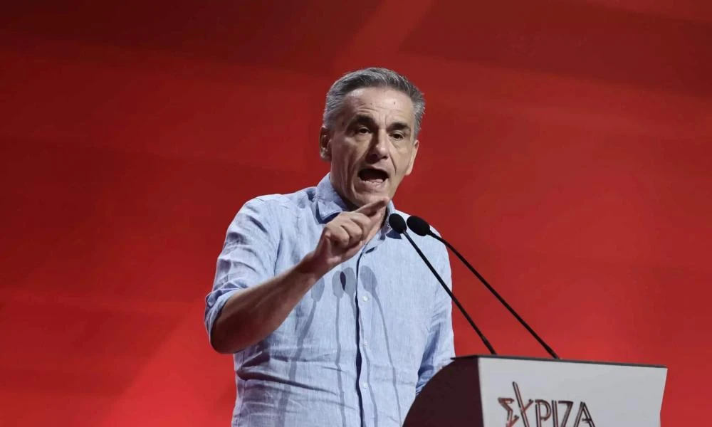 Τσακαλώτος: "Η Αριστερά είναι εδώ - Είναι μαθημένη στα δύσκολα"